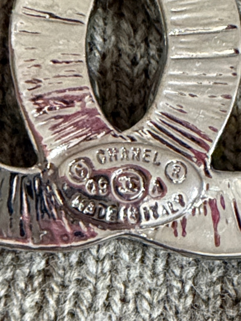 Flash Sale✨Silver and Purple Necklace with Iconic CHANEL CC Pendant - Picture 4 of 4